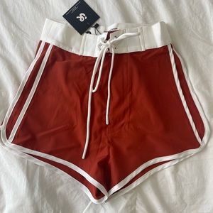 Adorable  inner relm highwaisted boardshorts in burnt orange!